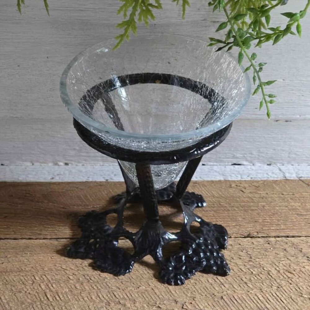 Black Metal Grape Leaf Crackle Glass Candle Holder - Picture 3 of 10